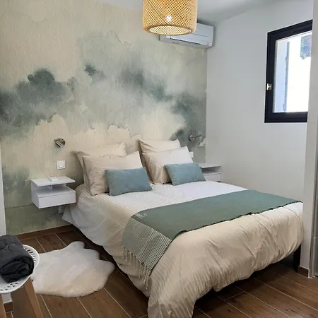 Des Iles D'or Aparthotel
